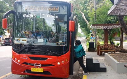 Semangat Membangun Batik Solo Trans