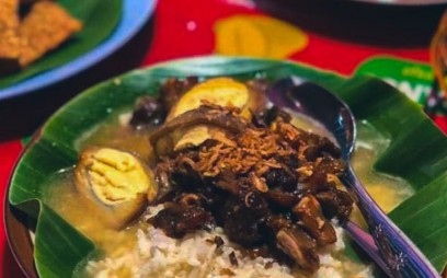 Nasi Gandul Pak Memet, Lezatnya Bikin Nagih