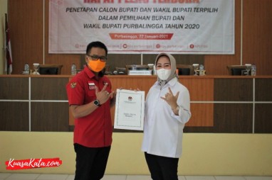 Sah Jadi Pemenang Pilkada, Tiwi-Dono Dilantik 17 Februari 2021