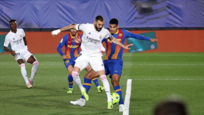 Real Madrid Vs Barcelona: Lionel Messi dkk Tumbang 1-2