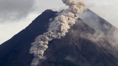 Warga Lencoh Boyolali Tetap Gelar Sedekah Gunung Malam Satu Suro