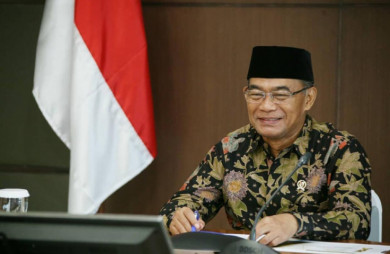 Dua Tahun Pandemi, Menko PMK: Tren Kasus Covid-19 Makin Rendah