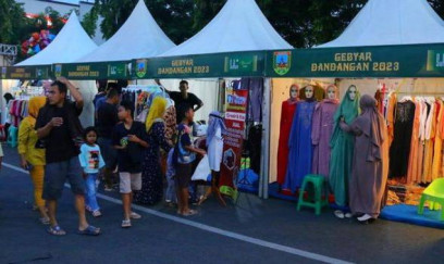 Mengenal Tradisi Dandangan di Kota Kretek, Pukul Bedug Masjid Menara Kudus Pertanda Datangnya Ramadan