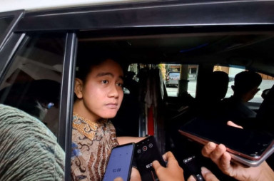 Gibran Tegas Tertibkan Penghuni Rusunawa di Solo: Tak Boleh Punya Mobil dan Sewakan Unit