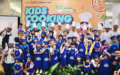 Ditemani Gatotkaca, 40 Anak Ikuti Kids Cooking Class by Hotel Dafam Semarang