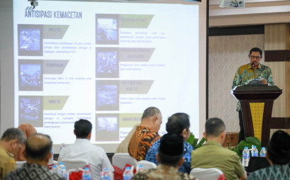 Jelang Nataru, Nana Sudjana Minta Lonjakan Inflasi Perlu Diantisipasi