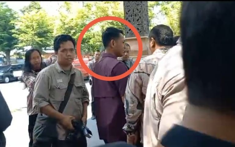 AJI-PWI Minta Pj Gubernur Jateng dan Ajudannya Minta Maaf Secara Terbuka  Atas aksi Represif kepada Wartawan