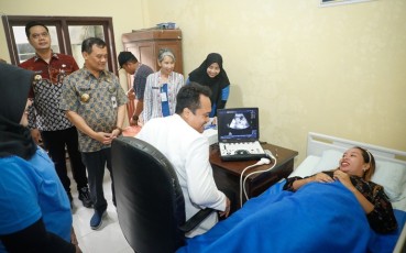 Gubernur Jateng Luncurkan Program Speling, Warga Bisa Periksa Kesehatan Gratis di Balai Desa