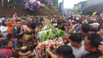 Kirab Nyi Pandansari di Boja, Tradisi Syawalan Penuh Berkah dan Gotong Royong