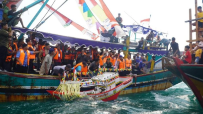 Pesta Lomban Jepara, Tradisi Larung Kepala Kerbau sebagai Wujud Syukur Nelayan