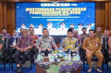 Atasi Darurat Sampah, Gubernur Jateng Bentuk Tim Khusus Siapkan Roadmap