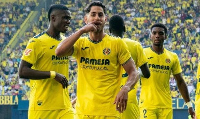 Menang Telak 3-0, Yellow Submarine Amankan Tiket Liga Champions