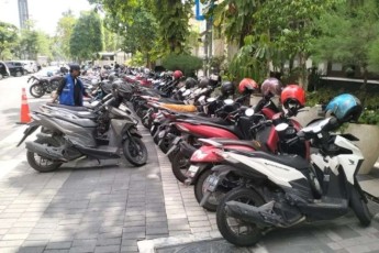 Sebanyak Tujuh Juru Parkir Liar Diamankan Polisi di Jakbar