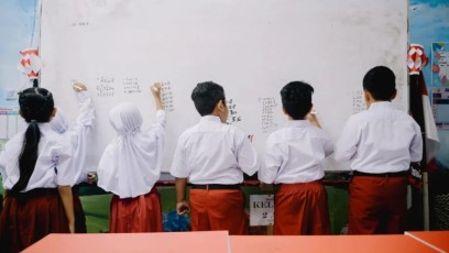 Mensos Sebut Sekolah Rakyat Khusus untuk Warga Miskin